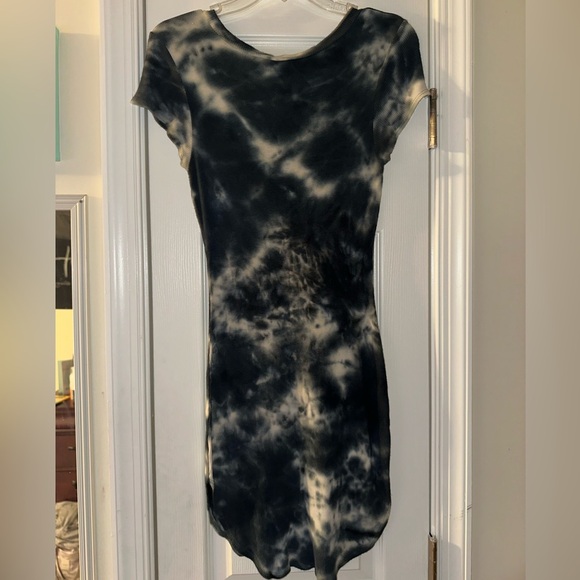 Navy blue and white tie dye mini bodycon dress​ - Picture 2 of 3